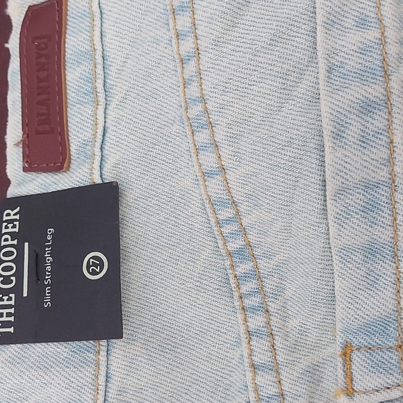 Blank NYC The Cooper Slim Straight Leg Jeans With Slit Lef Super Power Wash 27 - Picture 8 of 12